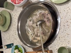 -椰子营·椰子鸡火锅(万象里店)
