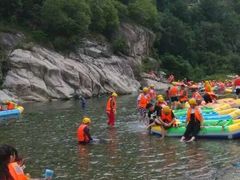 -宝天曼峡谷漂流