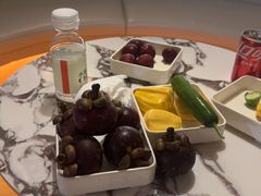 -涨巢·潮玩水疗局