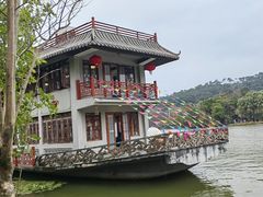 -星湖旅游景区七星岩