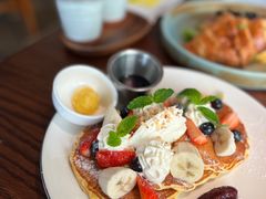 鲜奶松软热香饼-blend咖啡部落(卓悦中心店)