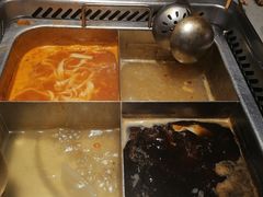 -海底捞火锅(金山百联店)