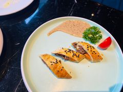 -小天鹅戴斯酒店鲸鲨百汇创作料理