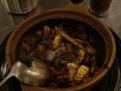 -胡须佬鸡煲四季火锅店(石厦西村直营店)