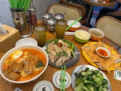 -绿柠食堂(北外滩店)