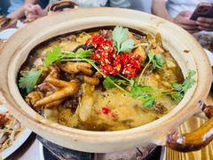 -雄伟美食(高沙中街店)