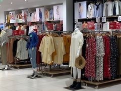 -优衣库(红谷滩万达店)