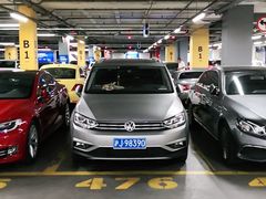 -宜家家居（上海徐汇商场店）-停车场
