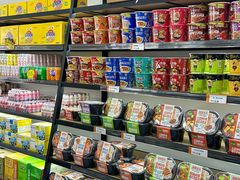 -零食小镇(彤万乐商贸店)