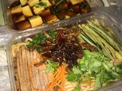 云南凉米线-香巴拉云南餐厅(华莱坞店)