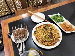 -杨记清芳牛肉拉面(宝龙广场店)