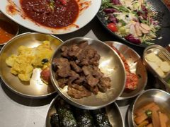 -草家酱蟹炭火烤肉店(珲春南路一店)