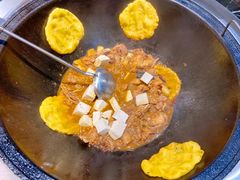 -六州府地锅鸡·农家菜·龙虾(未来科技城店)