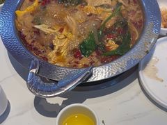 -鸡遇虾煲干锅火锅(小寨金莎店)