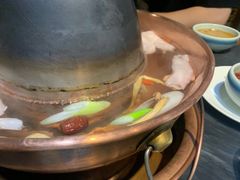 -南门四季铜锅涮肉(左家庄店)