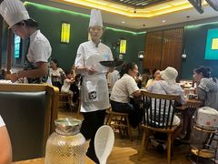 -费大厨辣椒炒肉(万家丽一店)