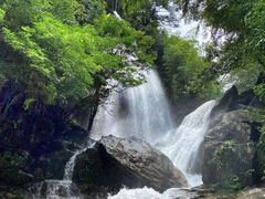 -大围山峡谷漂流