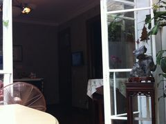 -燕庭·纯燕窝·甜品下午茶(南京西路店)