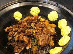 -缘福乡村铁锅炖民宿(八达岭店)