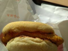 -麦当劳(龙洞店)