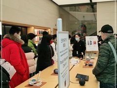 -Apple零售店(玄武湖店)