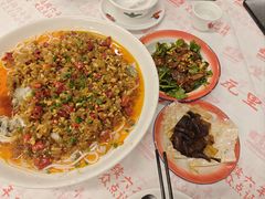 -堂瓦里·33年传统赣菜(第一街区店)