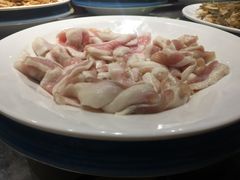 猪颈肉-钱小主·自助回旋烤肉火锅餐厅(东方新天地店)
