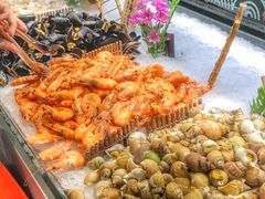 -四海一家自助餐(益田假日广场店)