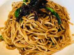 油鸡枞煮饵丝-半山腰·云南菜(侨福芳草地店)