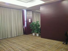 -裕龙国际酒店(阜成路一店)