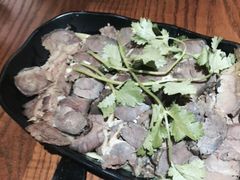 -汕品潮牛正宗潮汕火锅(华师店)