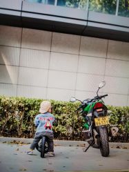 -纸飞机儿童摄影(远洋店)