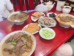 -金杨拉面王小吃面馆·牛三宝面·红烧牛肉粉
