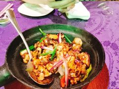 啫啫牛蛙煲-惠食佳·朱雀(东方商厦店)