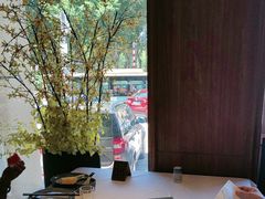 -八府香鸭·啫啫煲(华山路店)