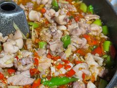 -兔行天下-鸿鹤鲜锅兔(中海国际店)