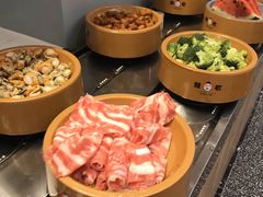 -龍歌自助小火锅(市南金茂湾店)