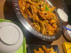-胖哥俩肉蟹煲(永旺店)