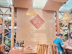 -旺角小渔村·海肠捞饭开创者(环山路店)