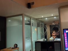 -喜鹊愉家酒店(郑州曼哈顿博览中心地铁站店)