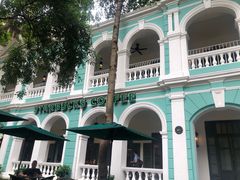 -星巴克臻选(广州沙面店)