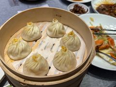 -HOMES上海本帮菜(襄阳公园店)