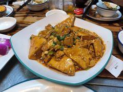 鸡皮果豆腐-老崇左特色风味食馆