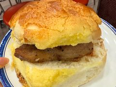 猪扒菠萝包-金华冰厅