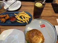 -必胜客(城西银泰店)