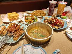 -街角等你.大连海鲜烧烤.经典铁板海鲜串(西安路店)