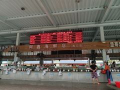 -四川小胡子海鲜(丁村万人海鲜广场店)