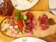 -皇冠自酿啤酒坊(中国红街5号楼店)