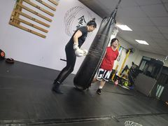 -金翼跆拳道巴西柔术拳击格斗学院