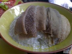 毛肚，下面都是冰-王家渡火锅店(棕榈泉店)